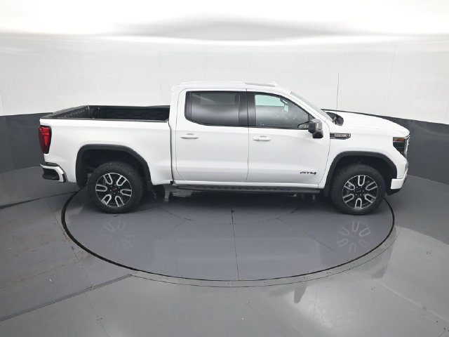 Used 2023 GMC Sierra 1500 AT4 w/ AT4 Premium Package AWD/4WD image 16