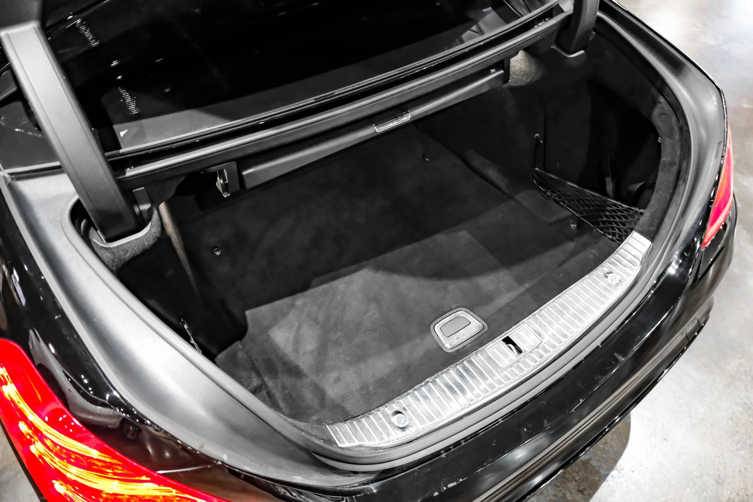 Used 2016 Mercedes-Benz S 550 Sedan image 56