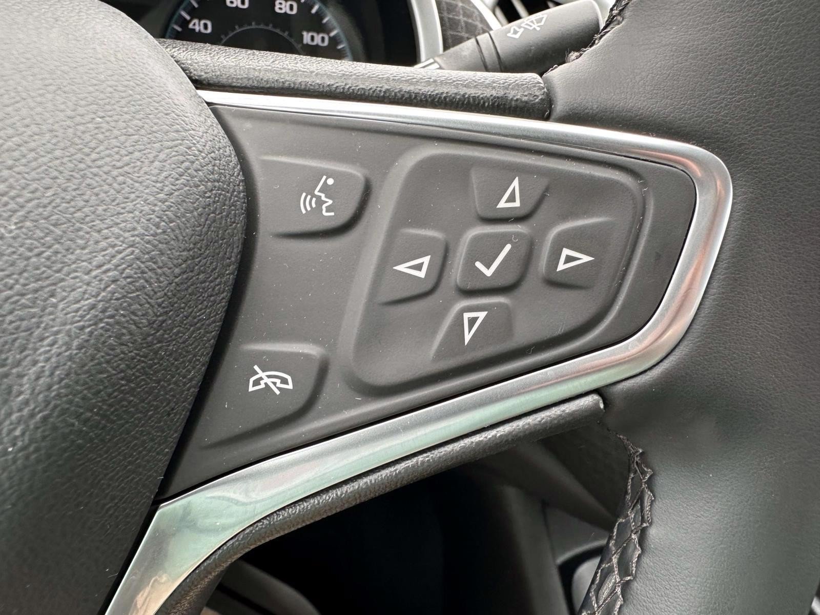 Used 2023 Chevrolet Malibu RS FWD image 16