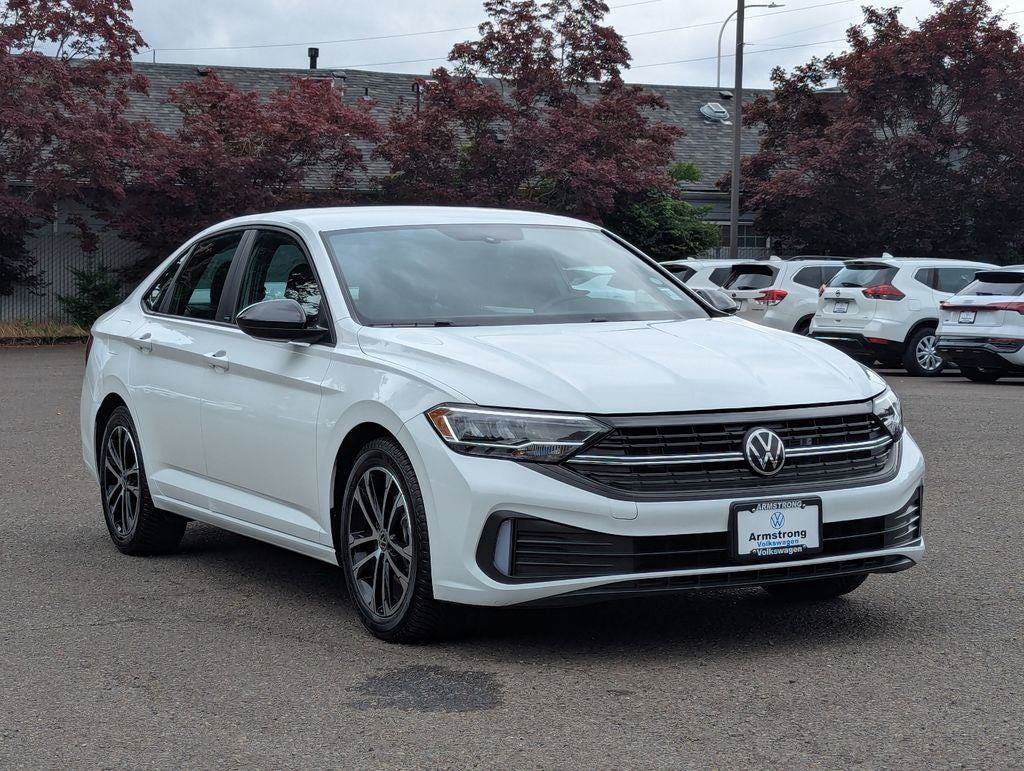 Used 2023 Volkswagen Jetta Sport FWD image 7
