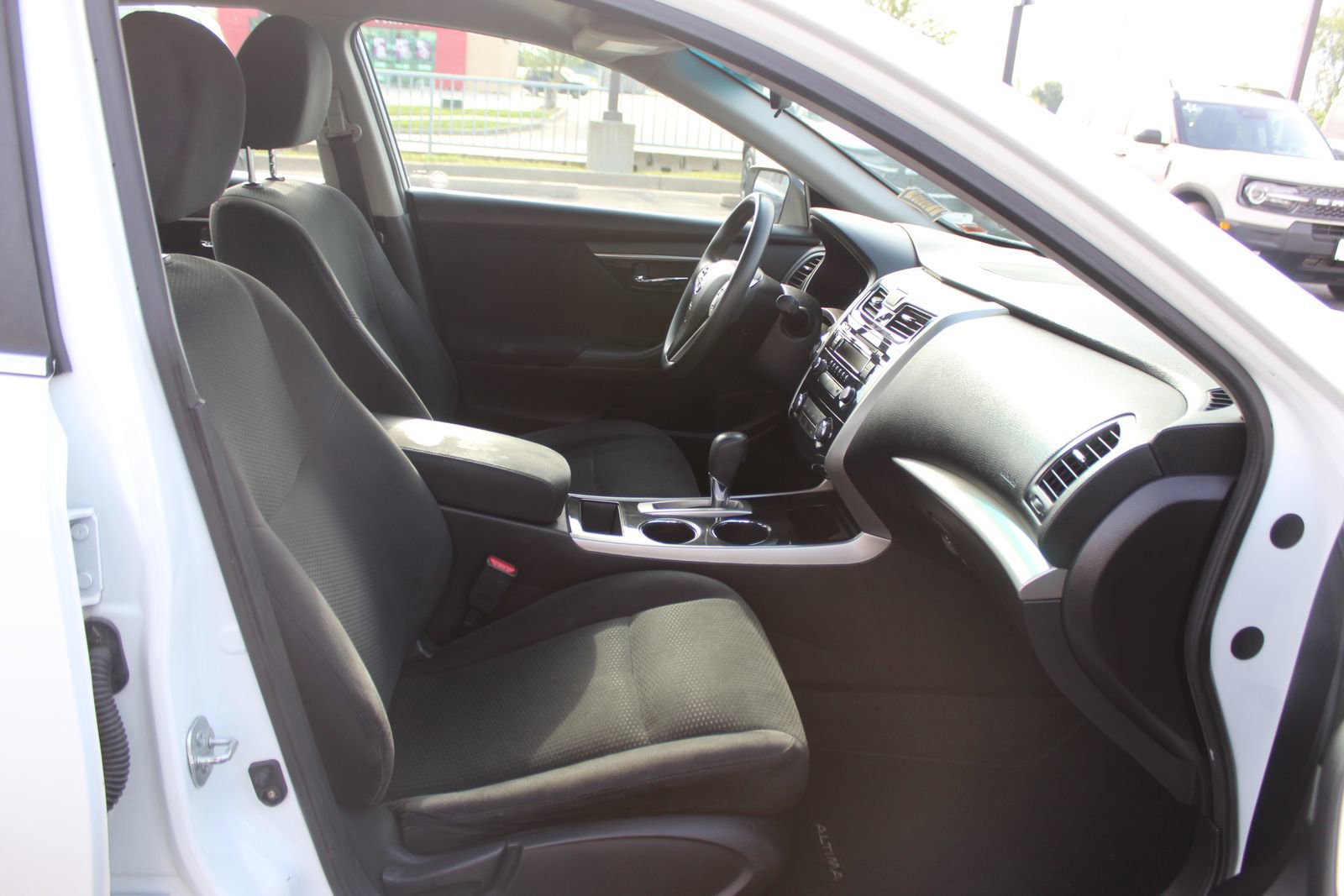 Used 2014 Nissan Altima 2.5 S FWD image 11
