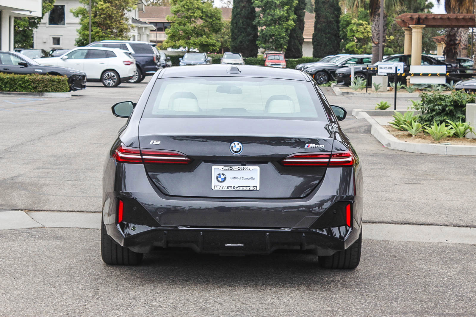 Used 2025 BMW i5 M60 image 5