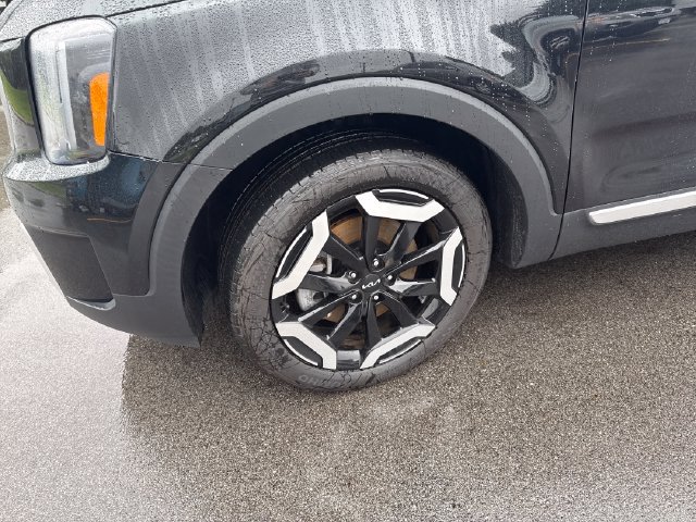 Certified 2025 Kia Telluride S AWD/4WD image 11