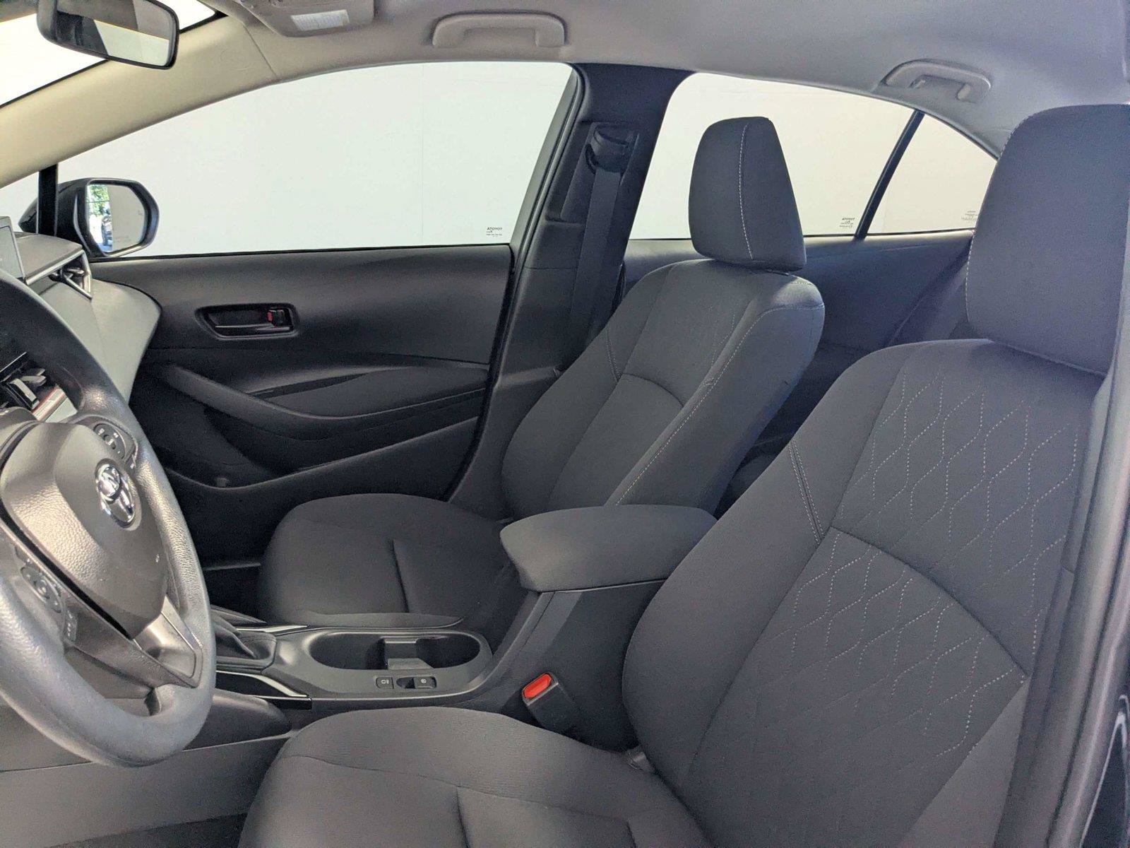 Used 2026 Toyota Corolla LE FWD image 11