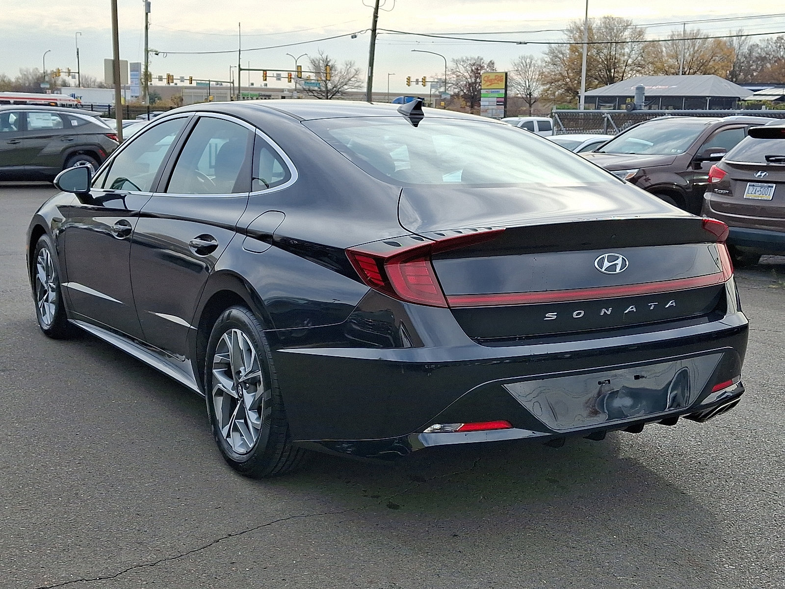 Certified 2023 Hyundai Sonata SEL w/ Cargo Package image 4