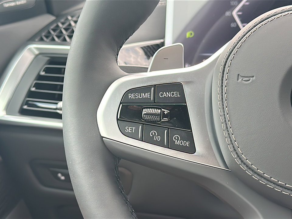 New 2026 BMW X5 xDrive40i w/ M Sport Package image 19