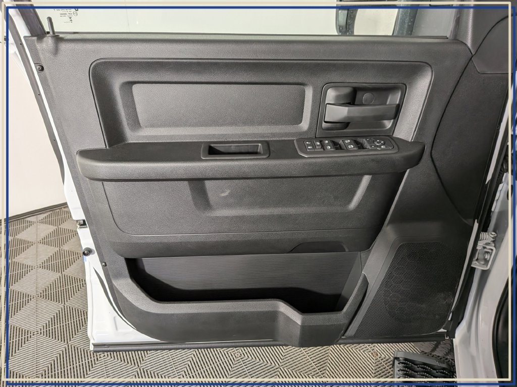 New 2026 RAM 2500 Tradesman AWD/4WD image 13