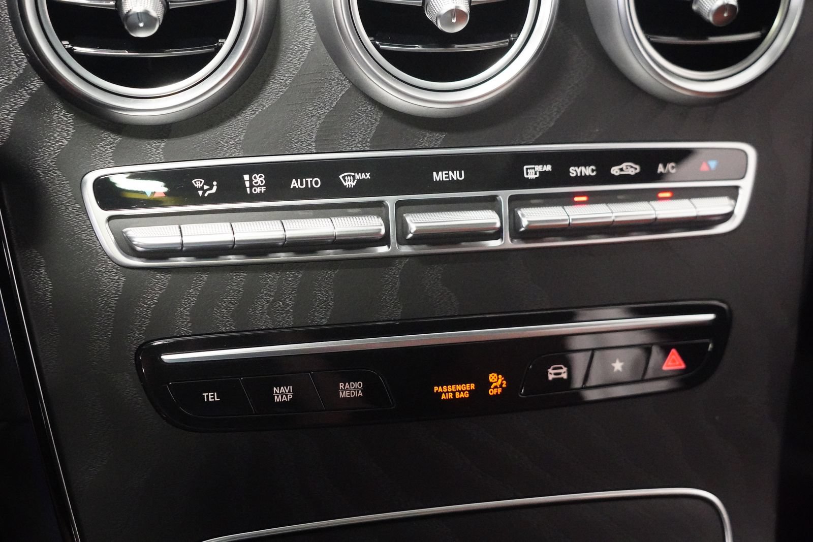 Certified 2023 Mercedes-Benz GLC 300 4MATIC Coupe image 22
