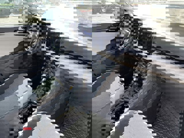 New 2025 Volkswagen Taos S image 31