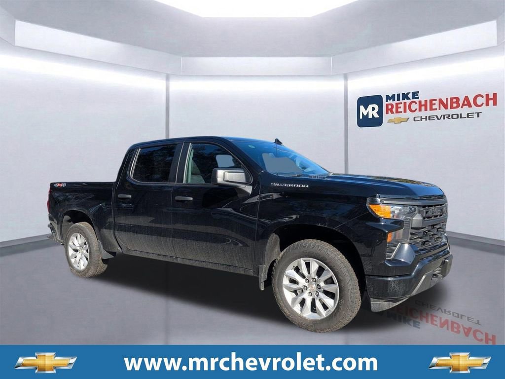 New 2025 Chevrolet Silverado 1500 Custom