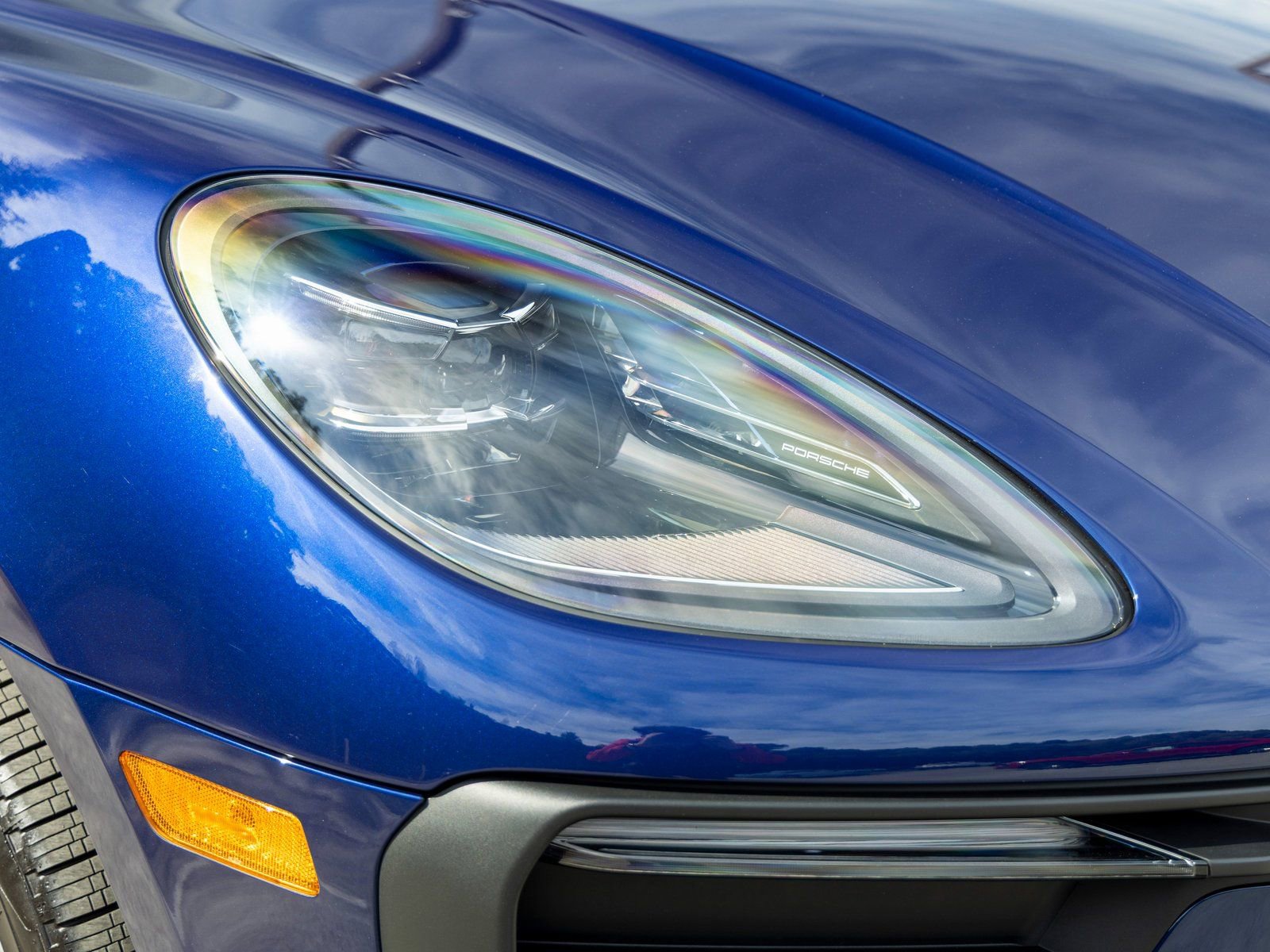 New 2025 Porsche Macan image 15