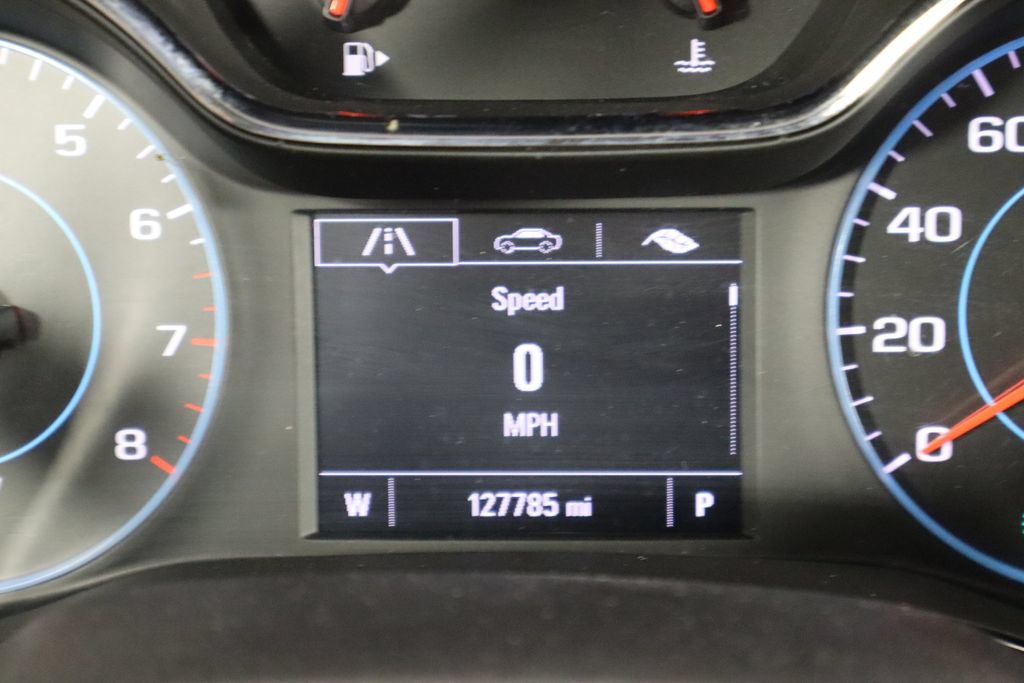 Used 2017 Chevrolet Cruze LS FWD image 32