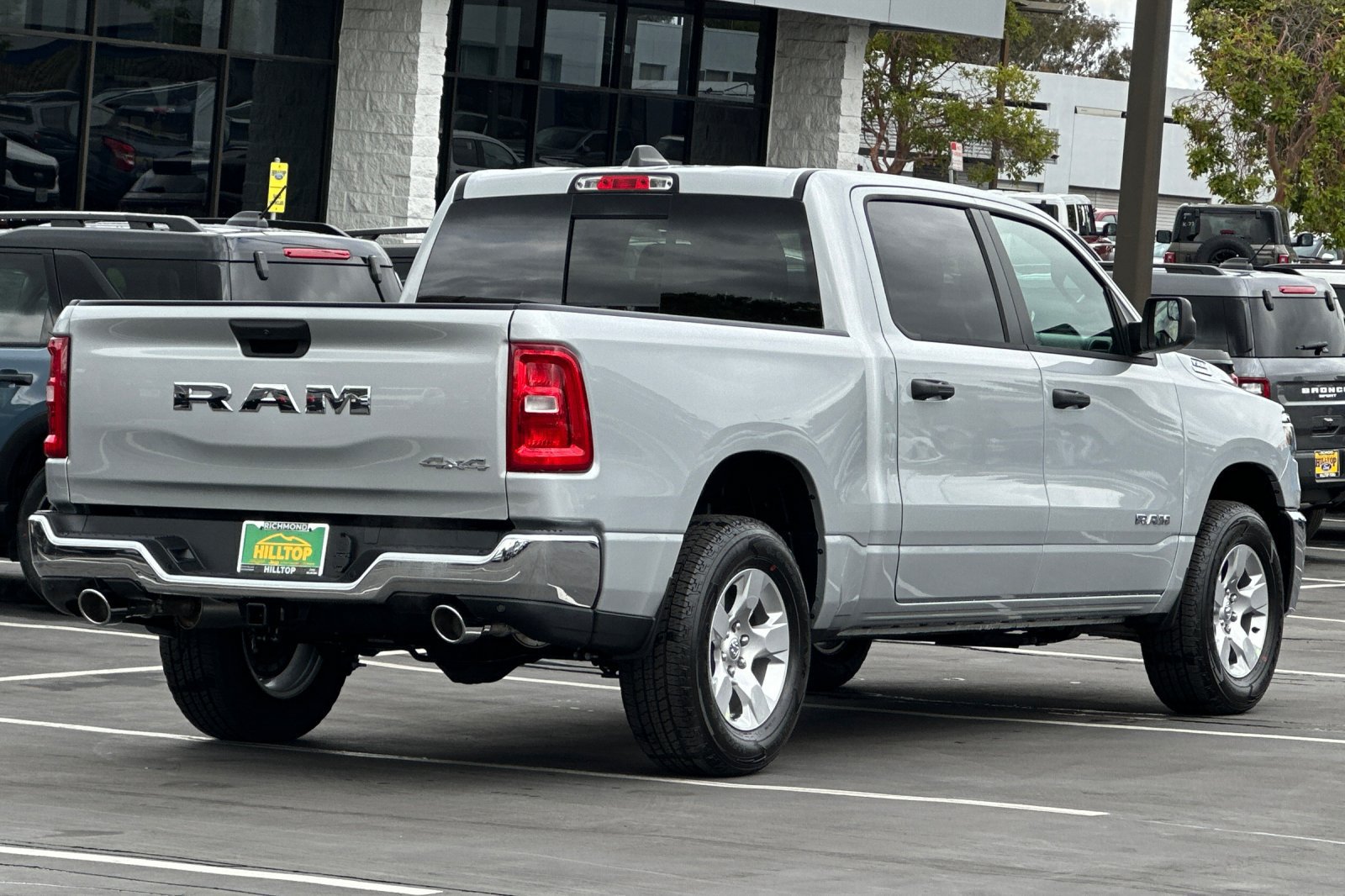 New 2026 RAM 1500 Tradesman AWD/4WD image 4