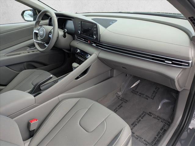 Certified 2025 Hyundai Elantra Sport image 20
