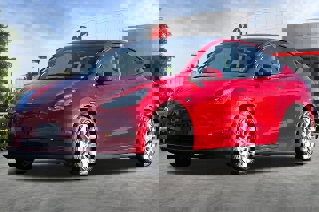 Used 2021 Tesla Model Y 2WD image 10