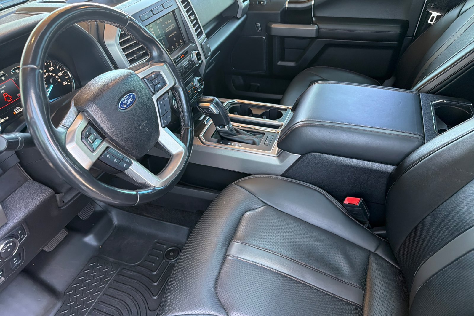 Used 2018 Ford F150 Platinum w/ Technology Package AWD/4WD image 11