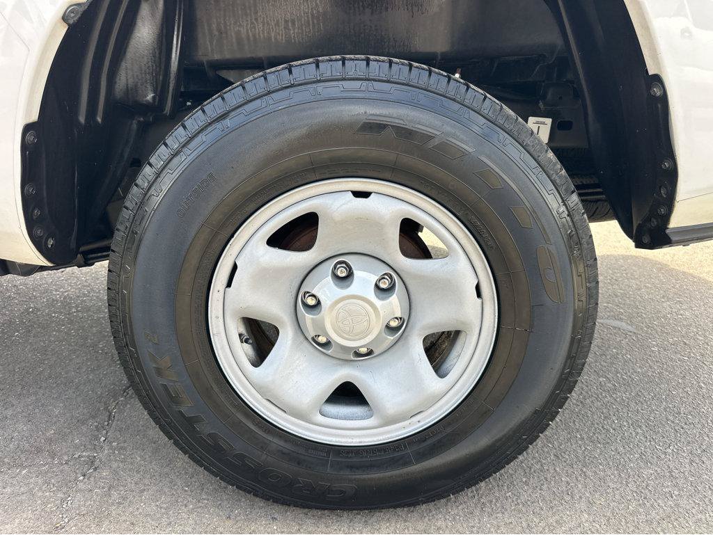 Used 2021 Toyota Tacoma SR RWD image 14
