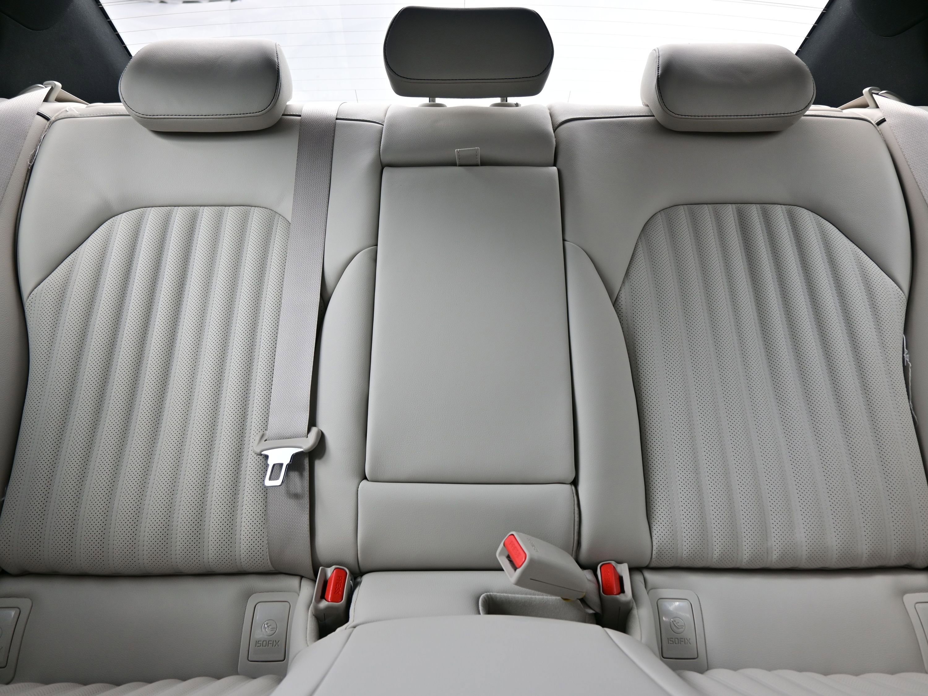 New 2025 Genesis G70 2.5T w/ Sport Prestige Package image 10