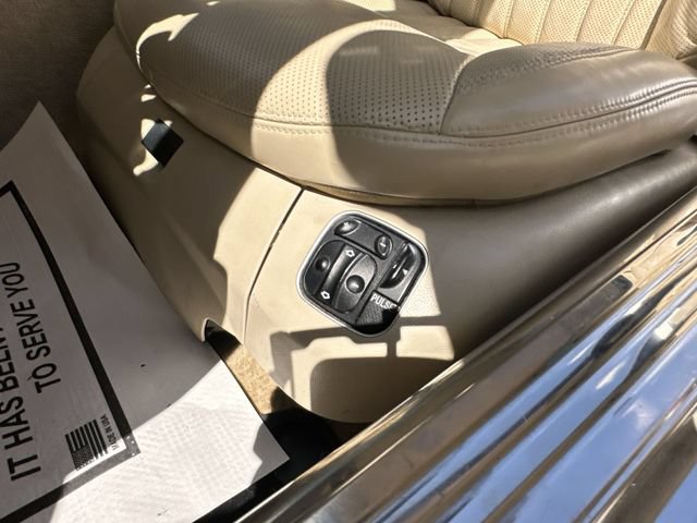 Used 2009 Mercedes-Benz SL 550 image 21