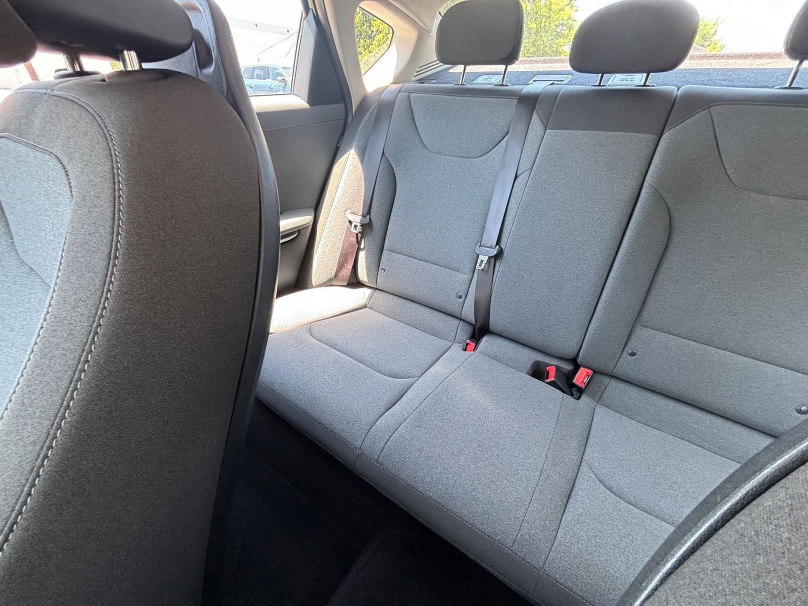 Used 2025 Kia K4 FWD image 39
