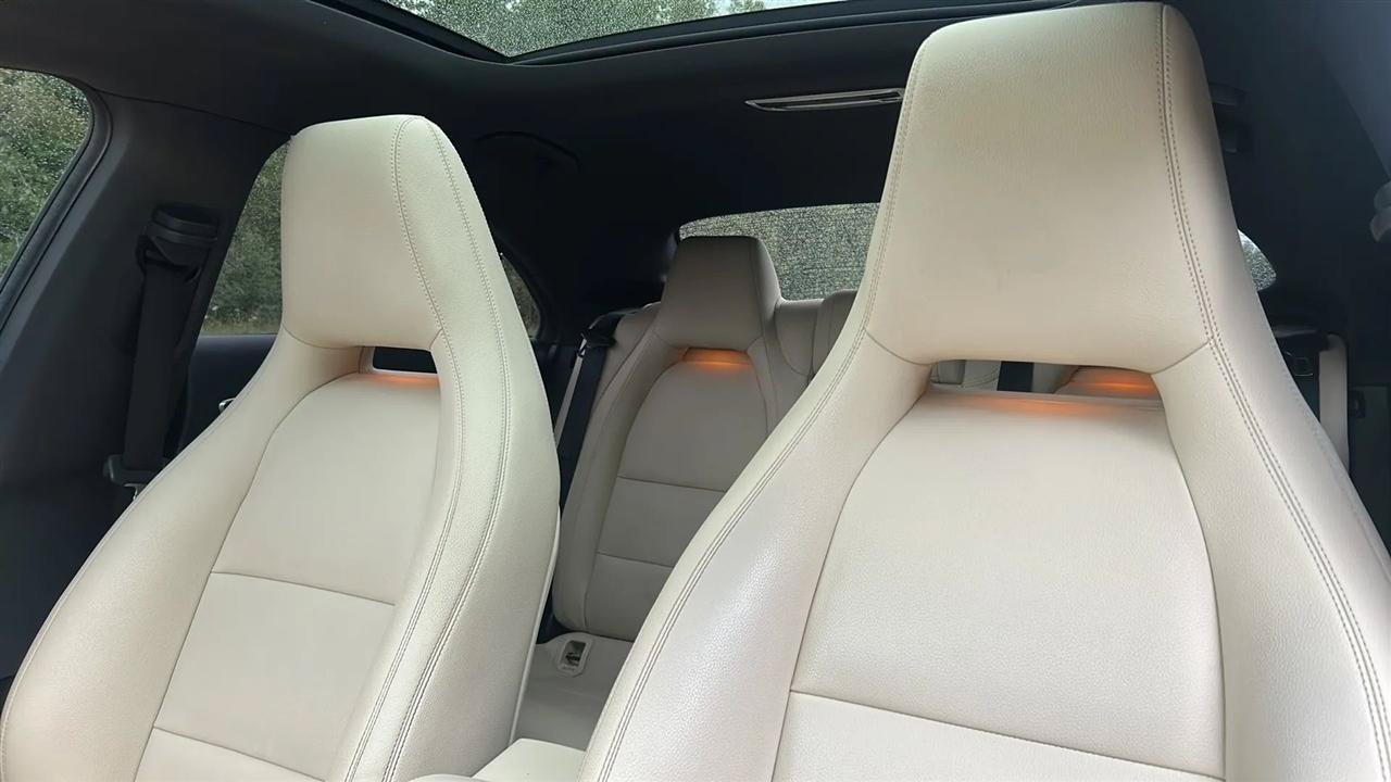 Used 2014 Mercedes-Benz CLA 250 image 30
