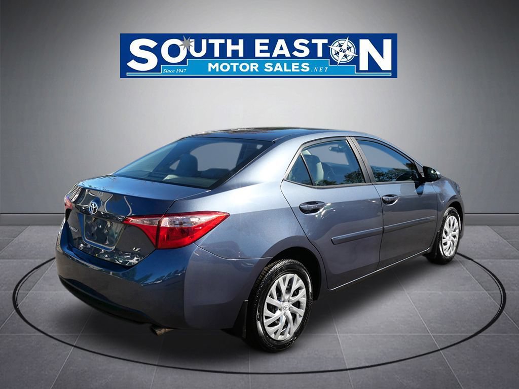 Used 2018 Toyota Corolla LE FWD image 6