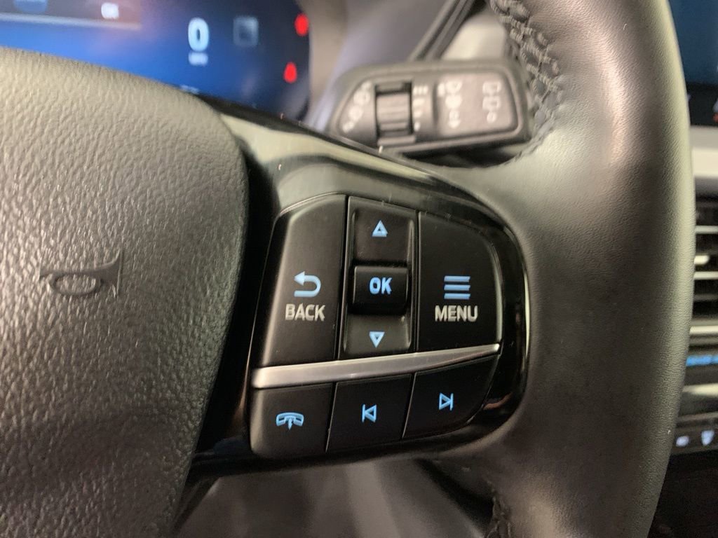 Used 2023 Ford Escape Platinum w/ Premium Technology Package image 21
