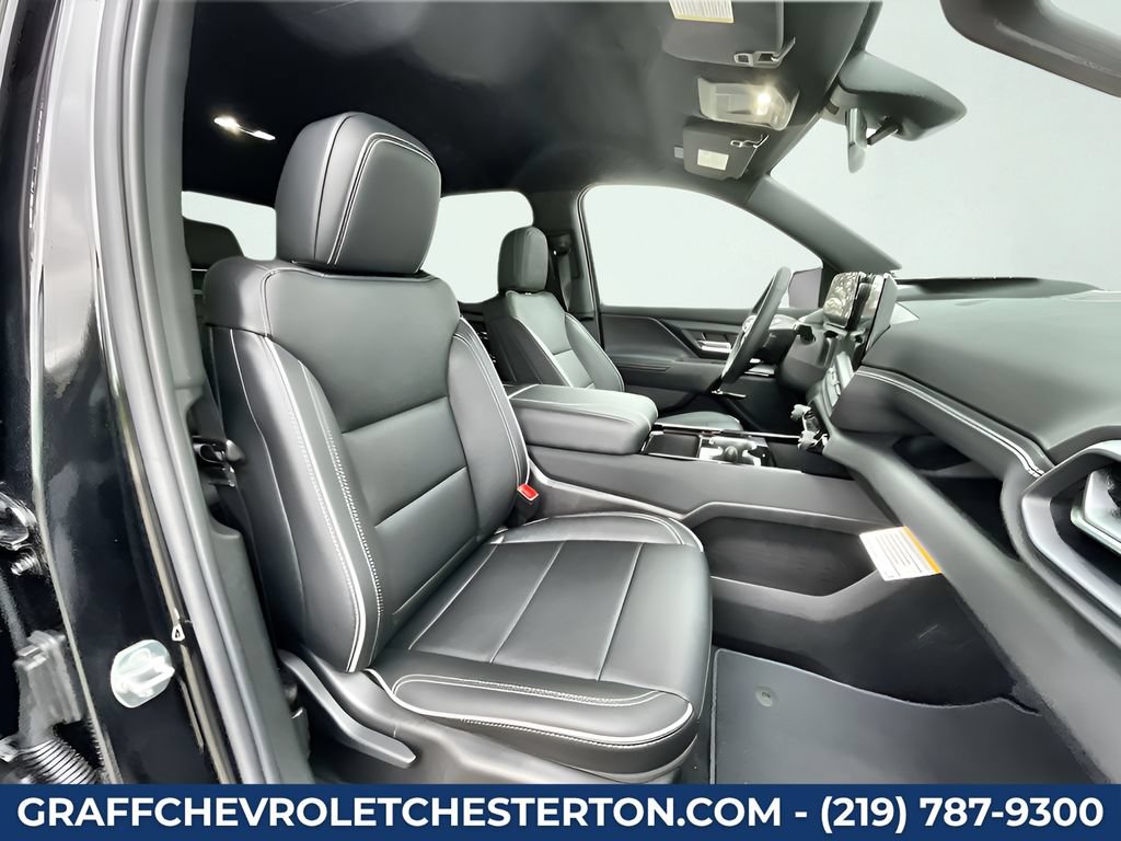New 2026 Chevrolet Silverado EV LT w/ LPO, Dark Package Plus AWD/4WD image 24