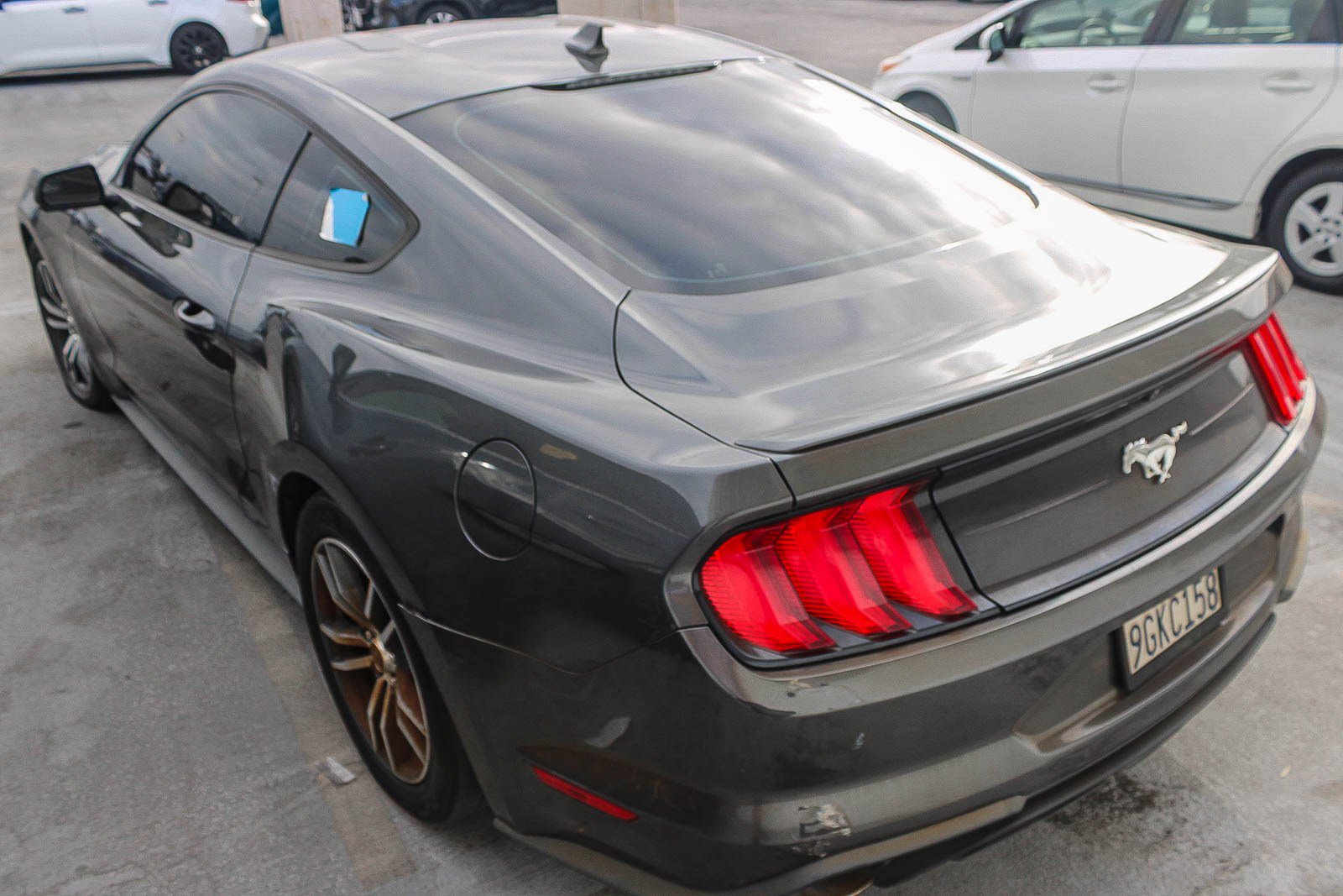 Used 2020 Ford Mustang Premium RWD image 12