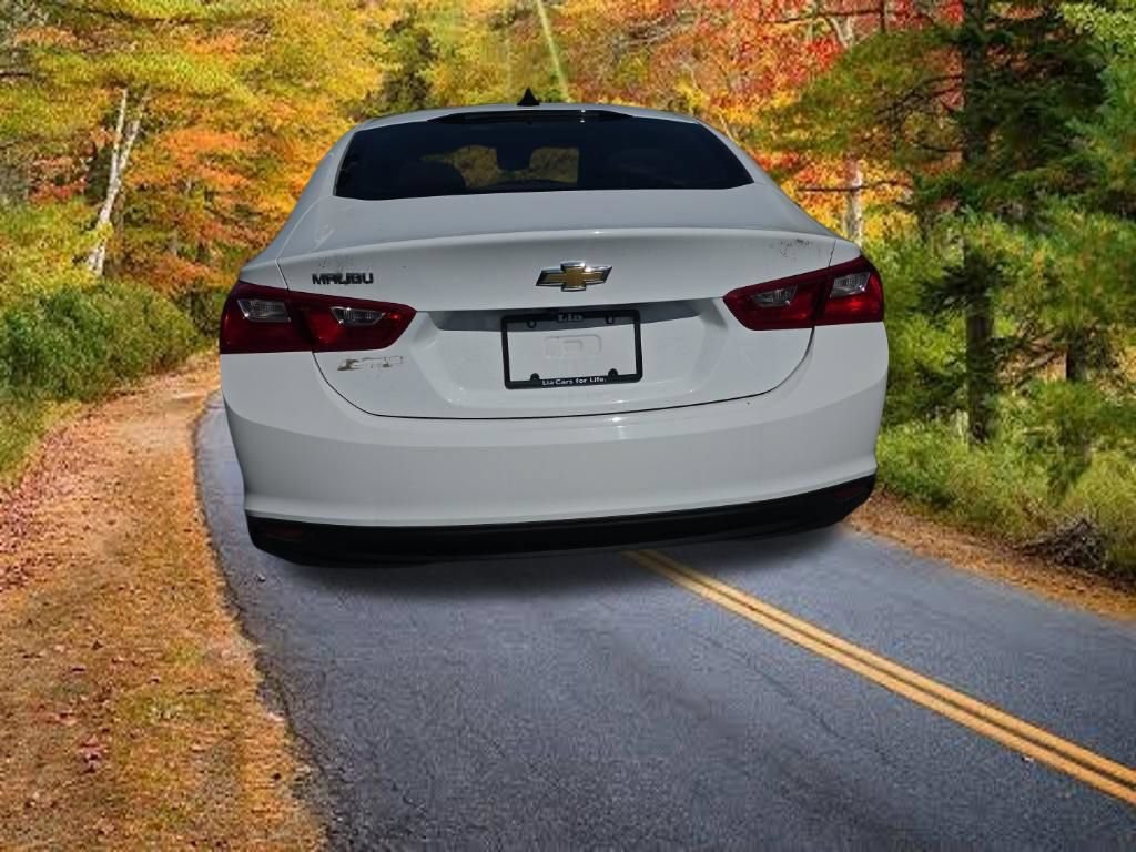Used 2022 Chevrolet Malibu LS FWD image 7