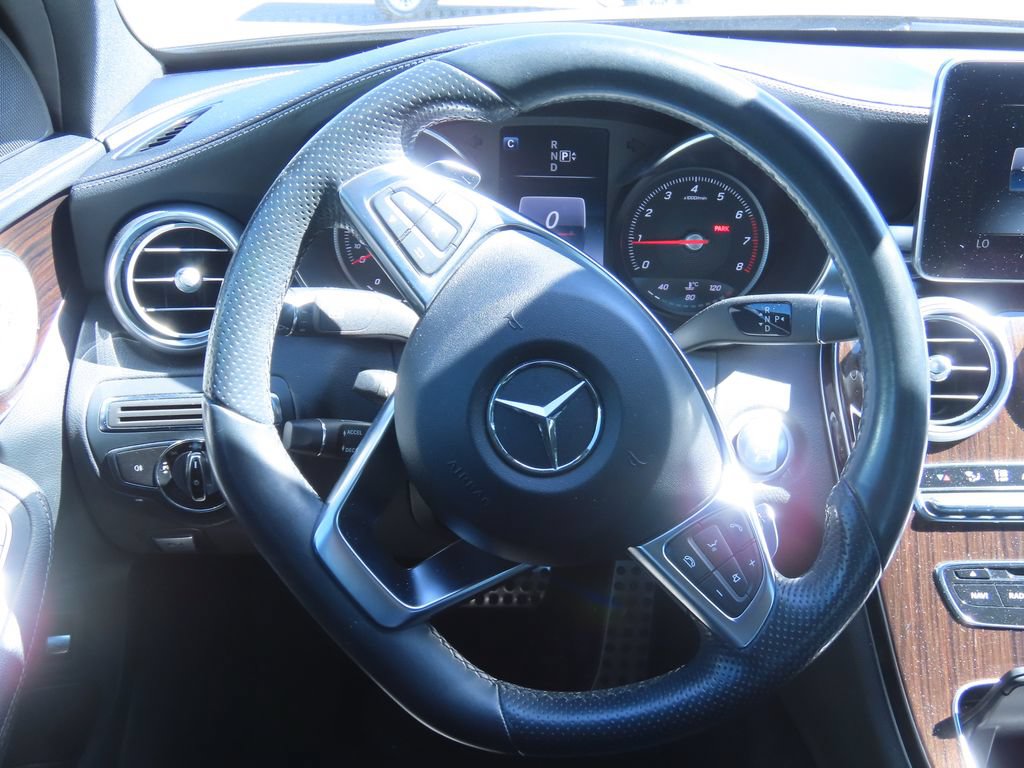 Used 2015 Mercedes-Benz C 300 Sedan image 6
