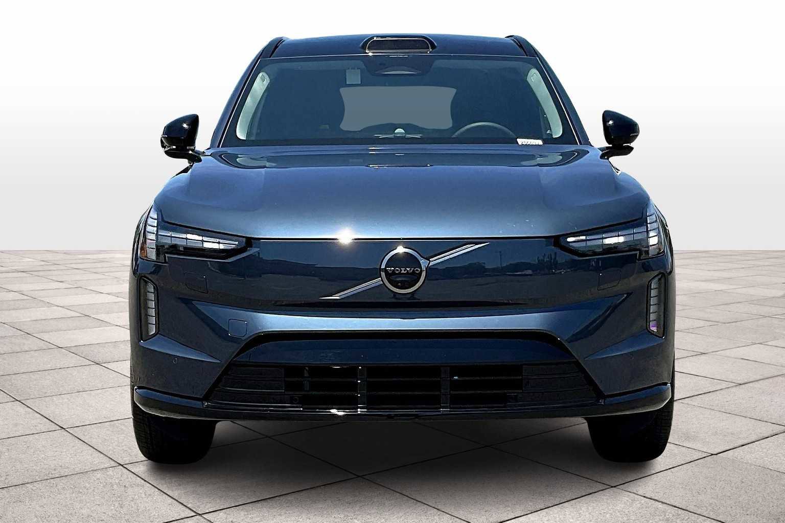 New 2025 Volvo EX90 Ultra image 5