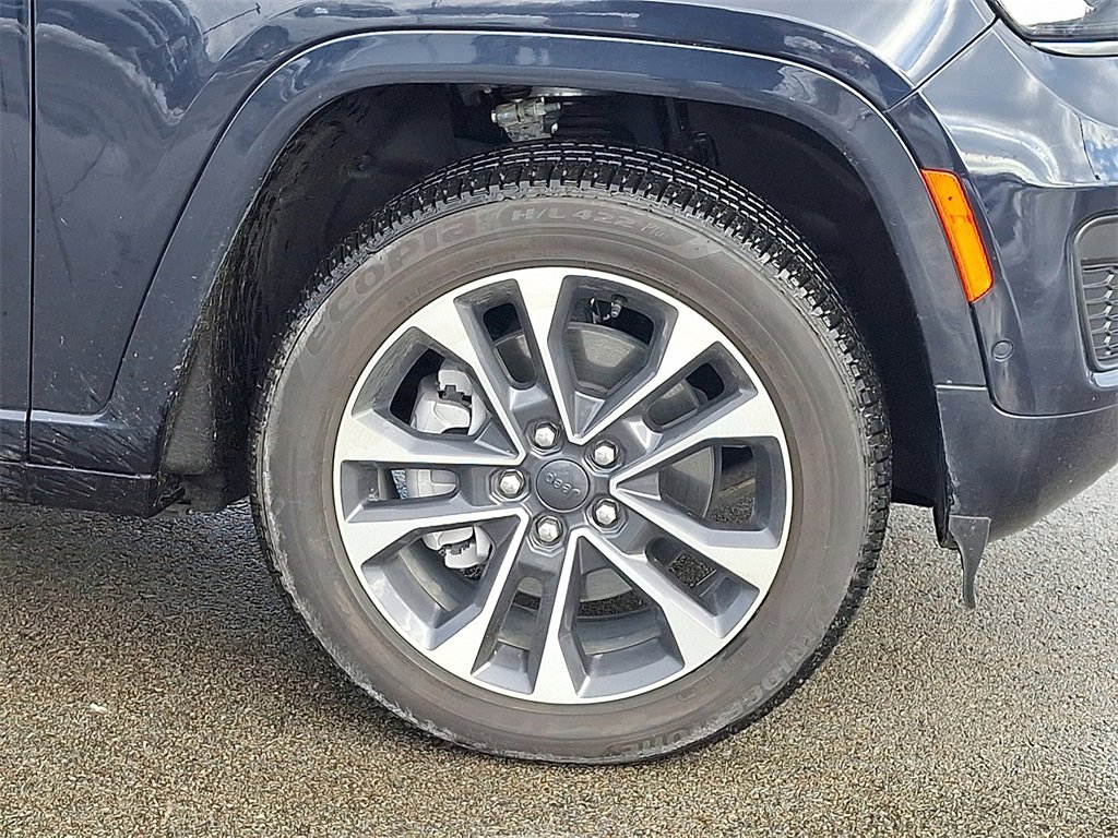 Used 2024 Jeep Grand Cherokee Overland image 8