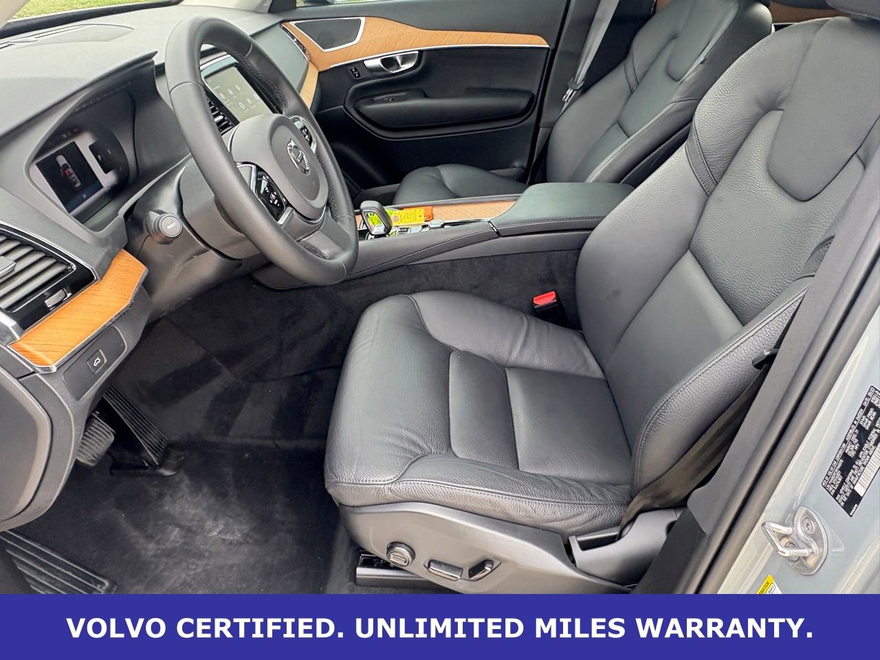 Certified 2024 Volvo XC90 B6 Plus w/ Protection Package Premier image 27