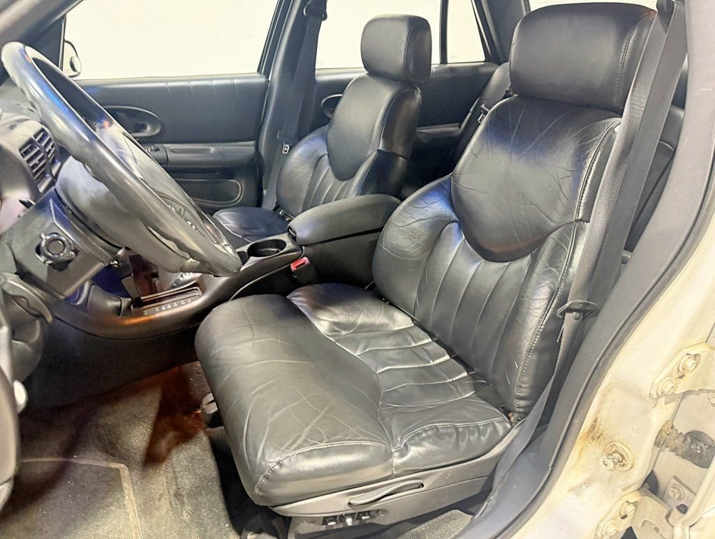 Used 1997 Oldsmobile Cutlass Supreme SL image 20