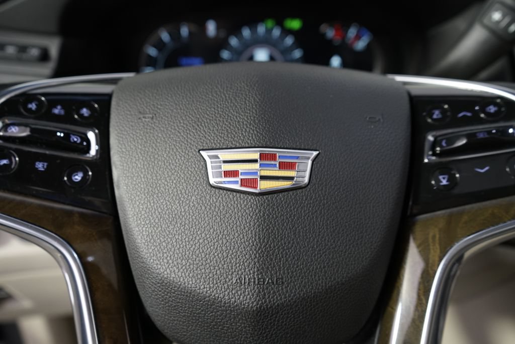 Used 2019 Cadillac Escalade Premium Luxury AWD/4WD image 36