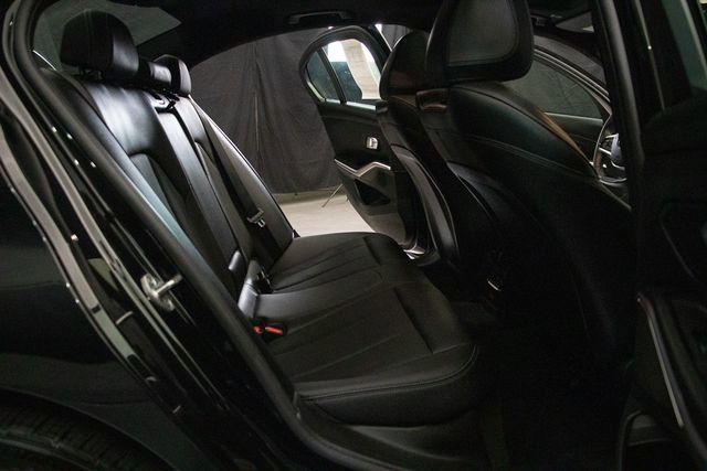 Used 2025 BMW 330i xDrive Sedan image 18