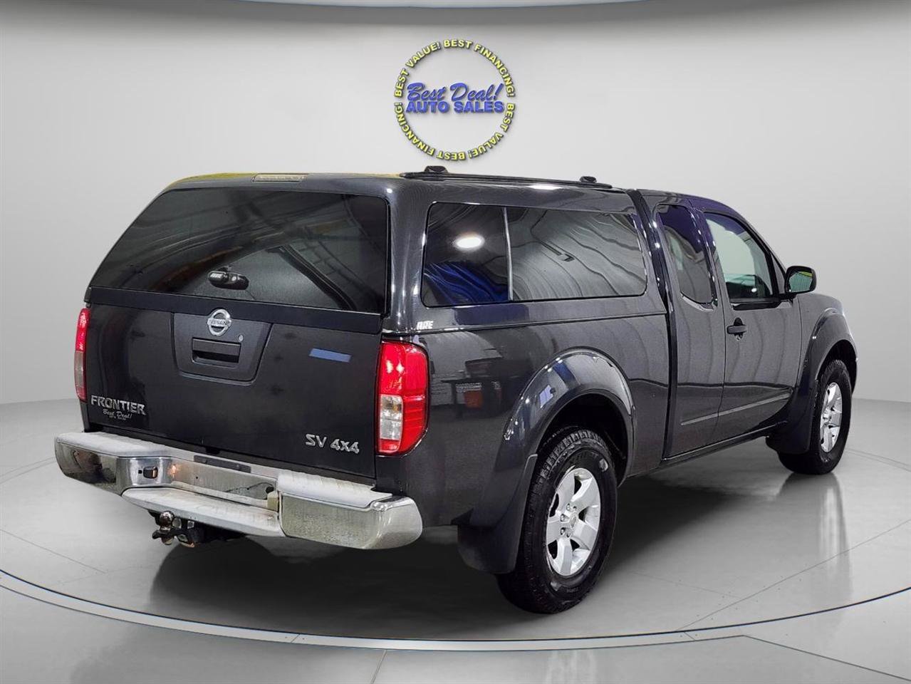 Used 2011 Nissan Frontier SV w/ SV Premium Utility Pkg AWD/4WD image 6