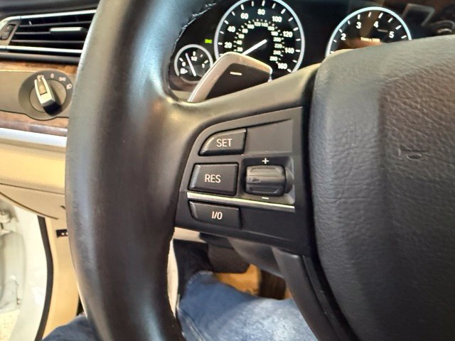 Used 2013 BMW 740Li RWD image 18