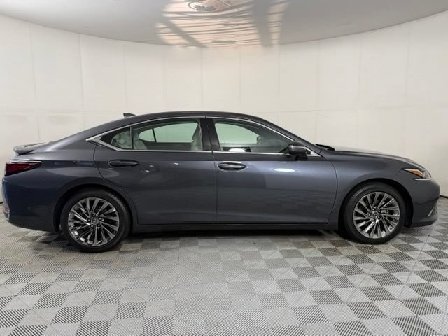 Certified 2025 Lexus ES 300h w/ Technology Package FWD image 10