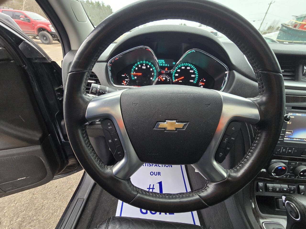 Used 2015 Chevrolet Traverse LT image 22
