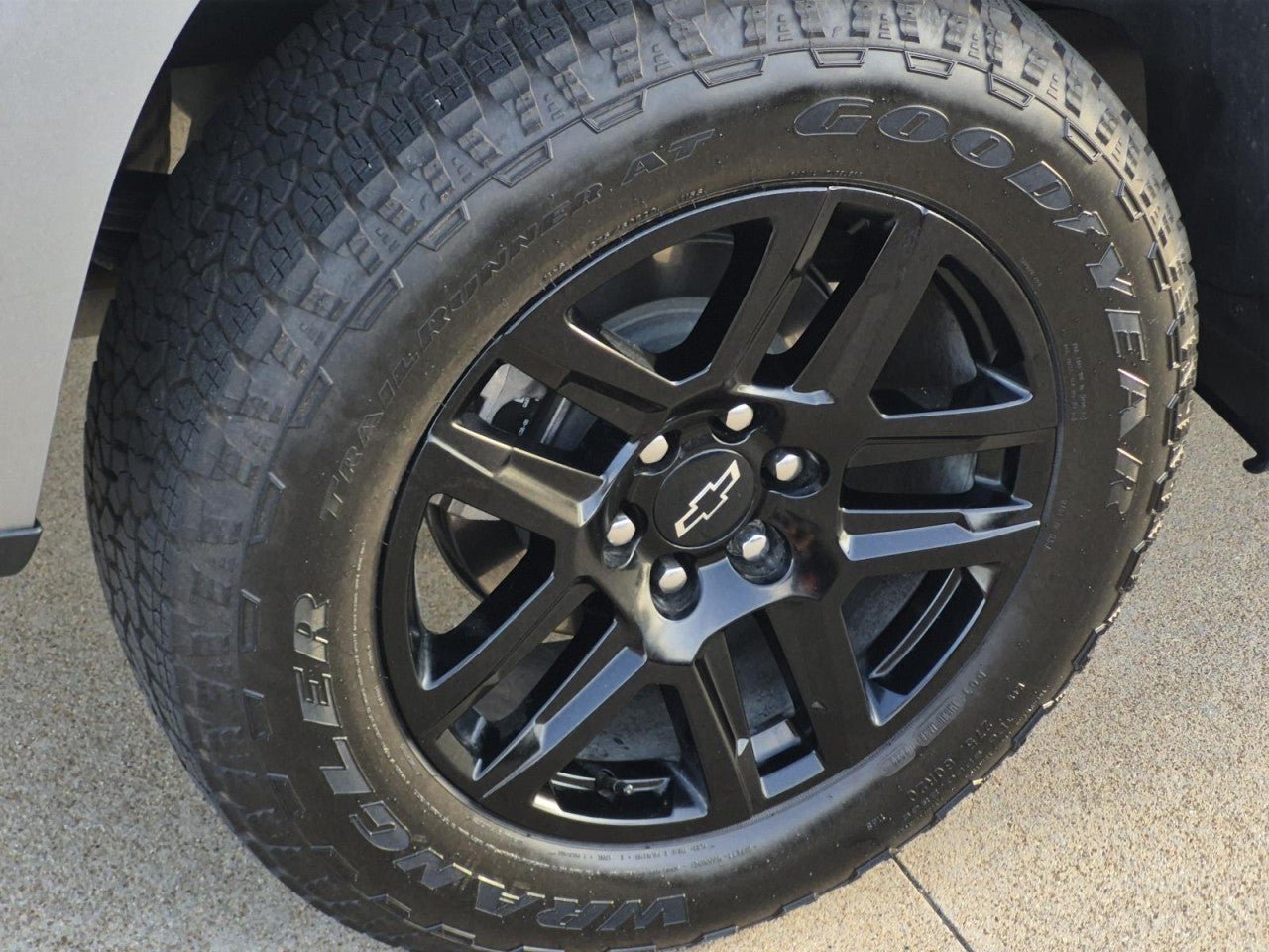 Certified 2026 Chevrolet Silverado 1500 RST AWD/4WD image 9