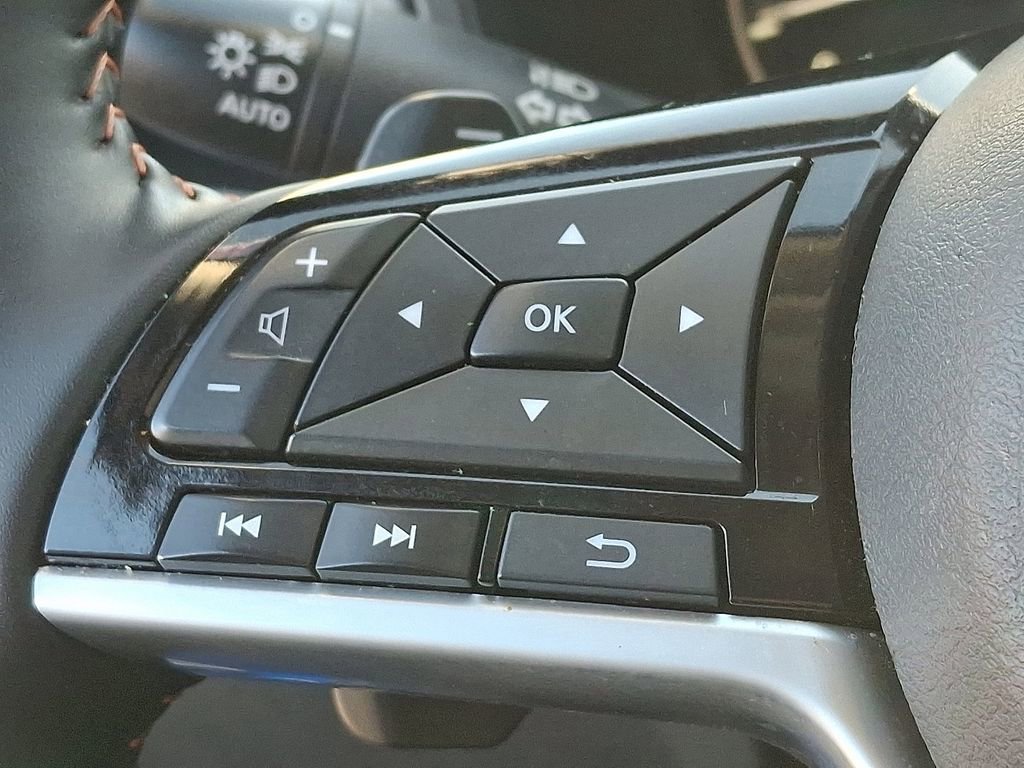 Used 2025 Nissan Altima 2.5 SR image 21