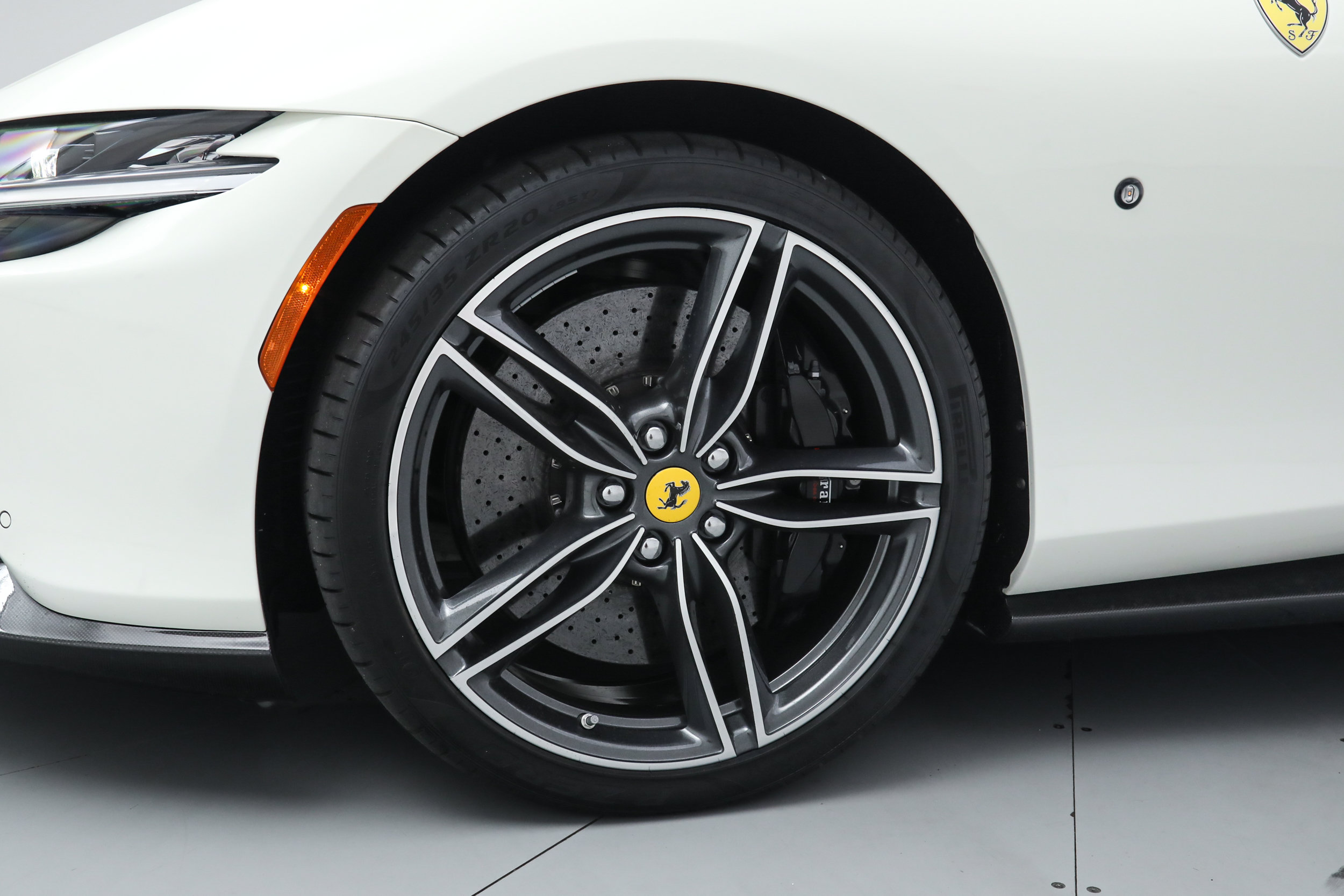 Certified 2024 Ferrari Roma Spider RWD image 16
