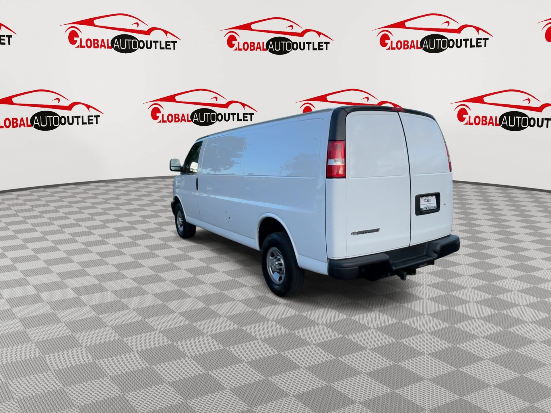 Used 2023 Chevrolet Express 3500 Extended w/ Driver Convenience Package RWD image 6