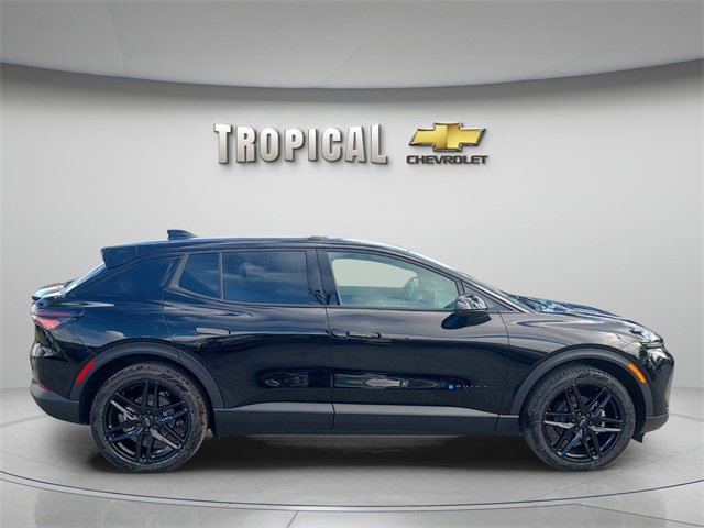 New 2026 Chevrolet Equinox EV LT image 6