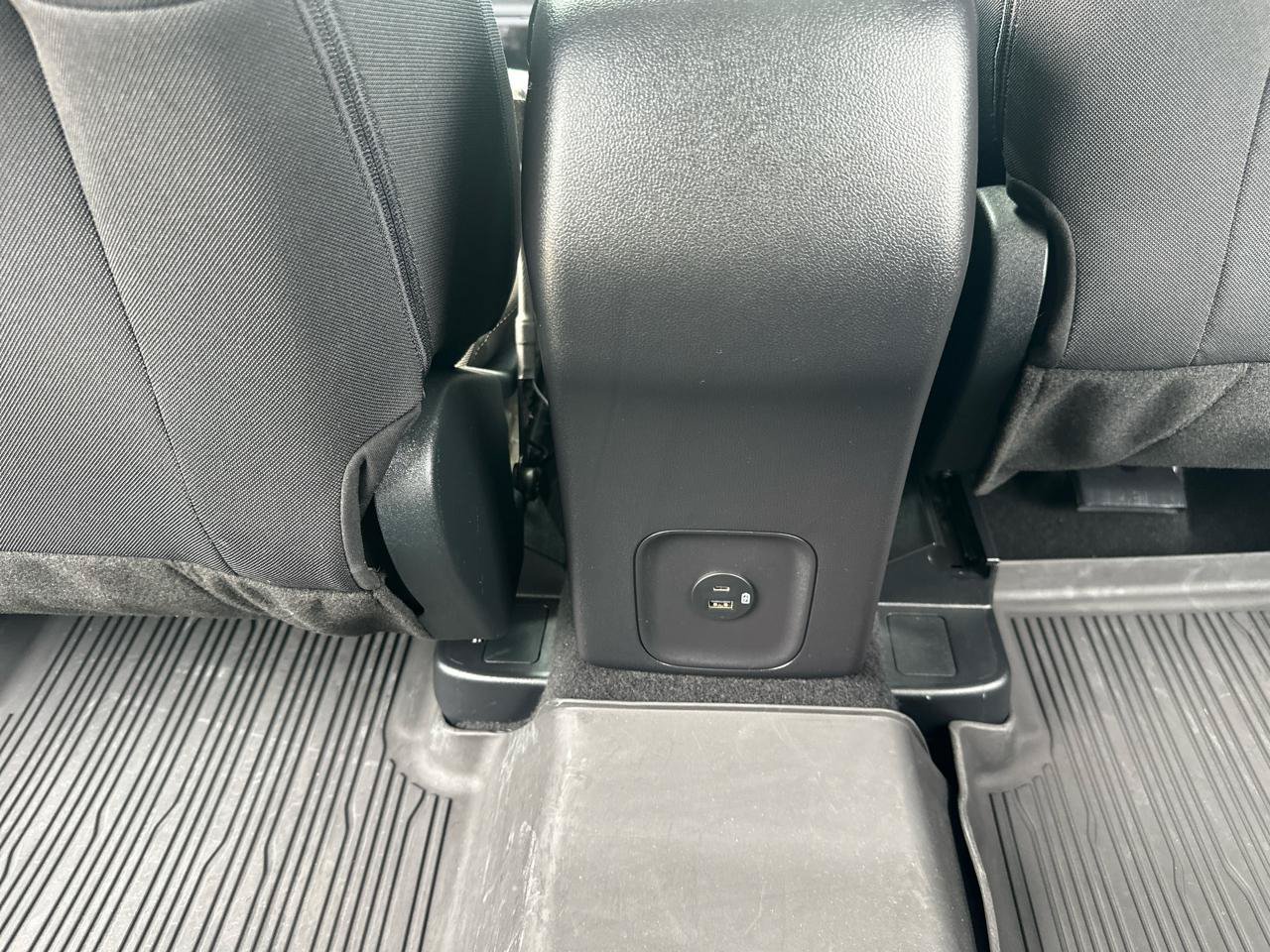 Used 2021 Ford Escape SE AWD/4WD image 23