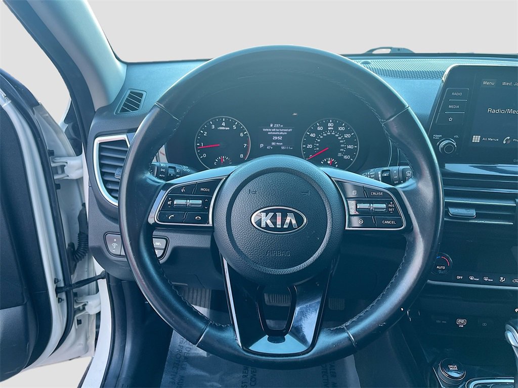 Used 2021 Kia Seltos EX image 11