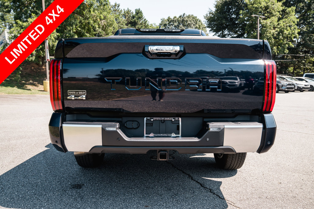 Used 2024 Toyota Tundra Limited AWD/4WD image 6