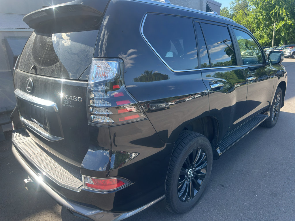 Used 2023 Lexus GX 460 Luxury w/ Sport Design Package AWD/4WD image 6